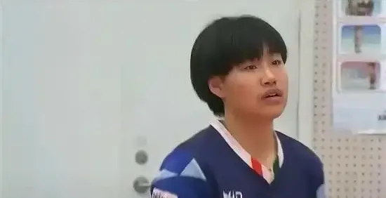 皇冠体育投注-王梦洁后继有人：孙婉鋆一传出色，郑欣怡防守佳！朱星辰太可惜|国家队|联赛|福建队|自由人|倪非凡_新浪体育_新浪新闻