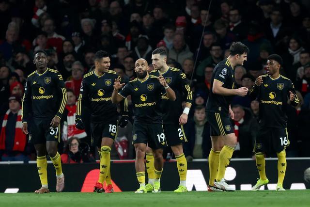 皇冠体育投注-太阳报：曼联计划在世界杯期间去赫尔辛基和哥德堡踢友谊赛