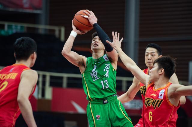 皇冠体育投注-稳就一个字！大韩郭少连线无解 阻击辽宁实在太难